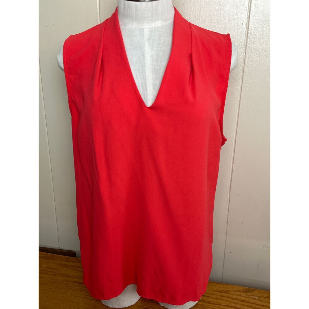 Ann Taylor Top Women's Large‎ Sleeveless